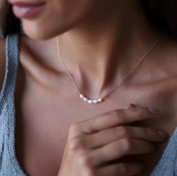 Preview: Kette Edelstahl Gold mit 5 Perlen