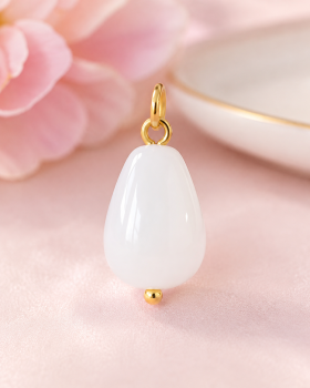 Tropfen-Anhänger – farbenfroher Charm für deine Kette Gold