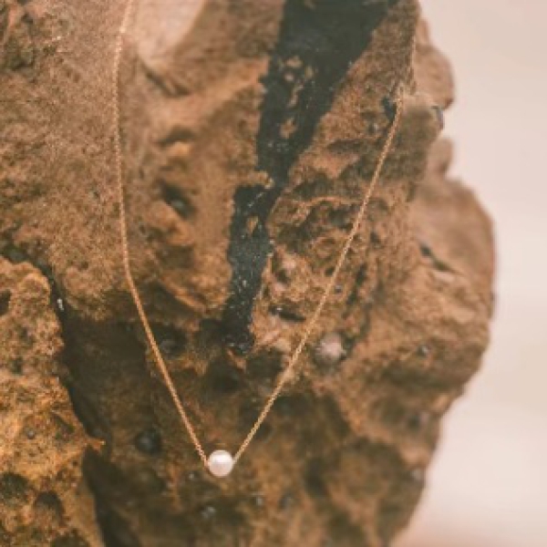 Kette Edelstahl Gold mit einer Perle